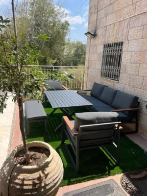 פינת ישיבה אלומיניום תלת מושבית + ספסל דגם ליאון – בית החימום